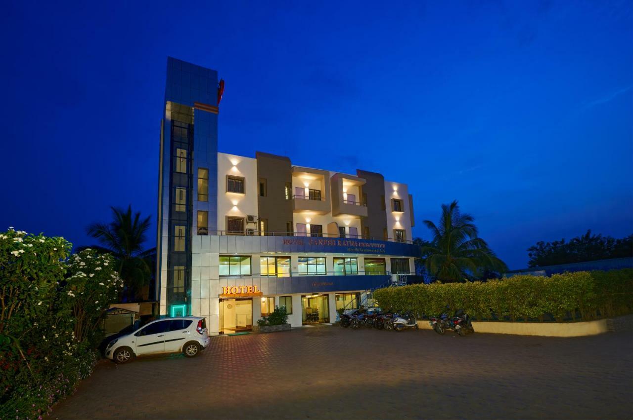 Hotel Ganeshratna Executive Kolhapur Ngoại thất bức ảnh