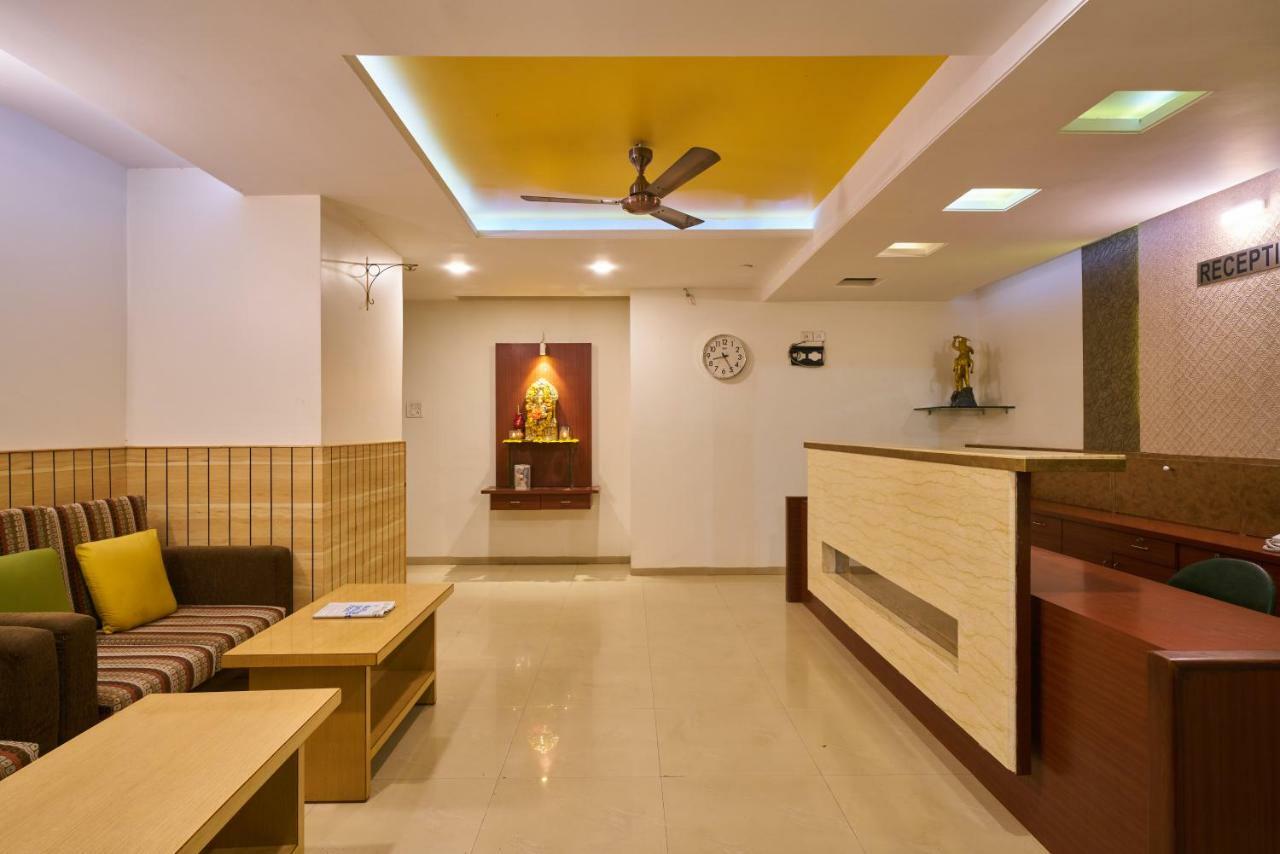 Hotel Ganeshratna Executive Kolhapur Ngoại thất bức ảnh